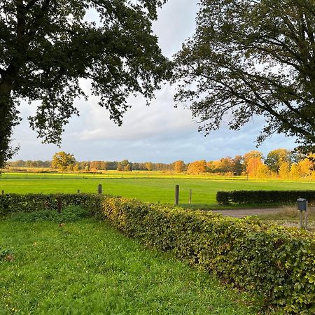 The Barn Hotel Emst Bagian luar foto