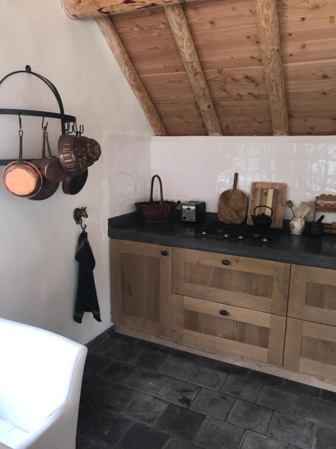 The Barn Hotel Emst Bagian luar foto